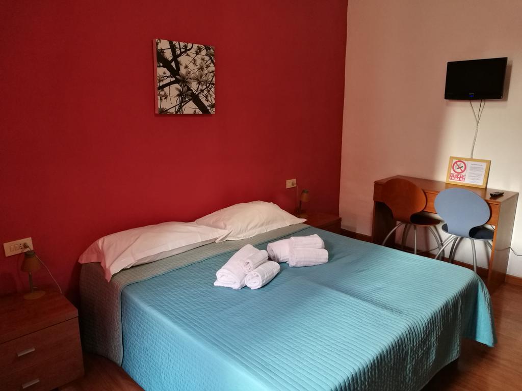 Ares Rooms Rome Room photo
