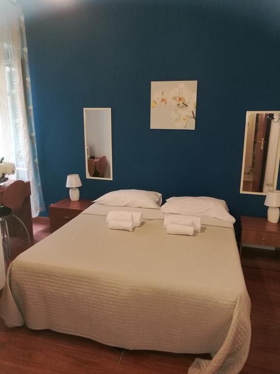 Ares Rooms Rome Room photo